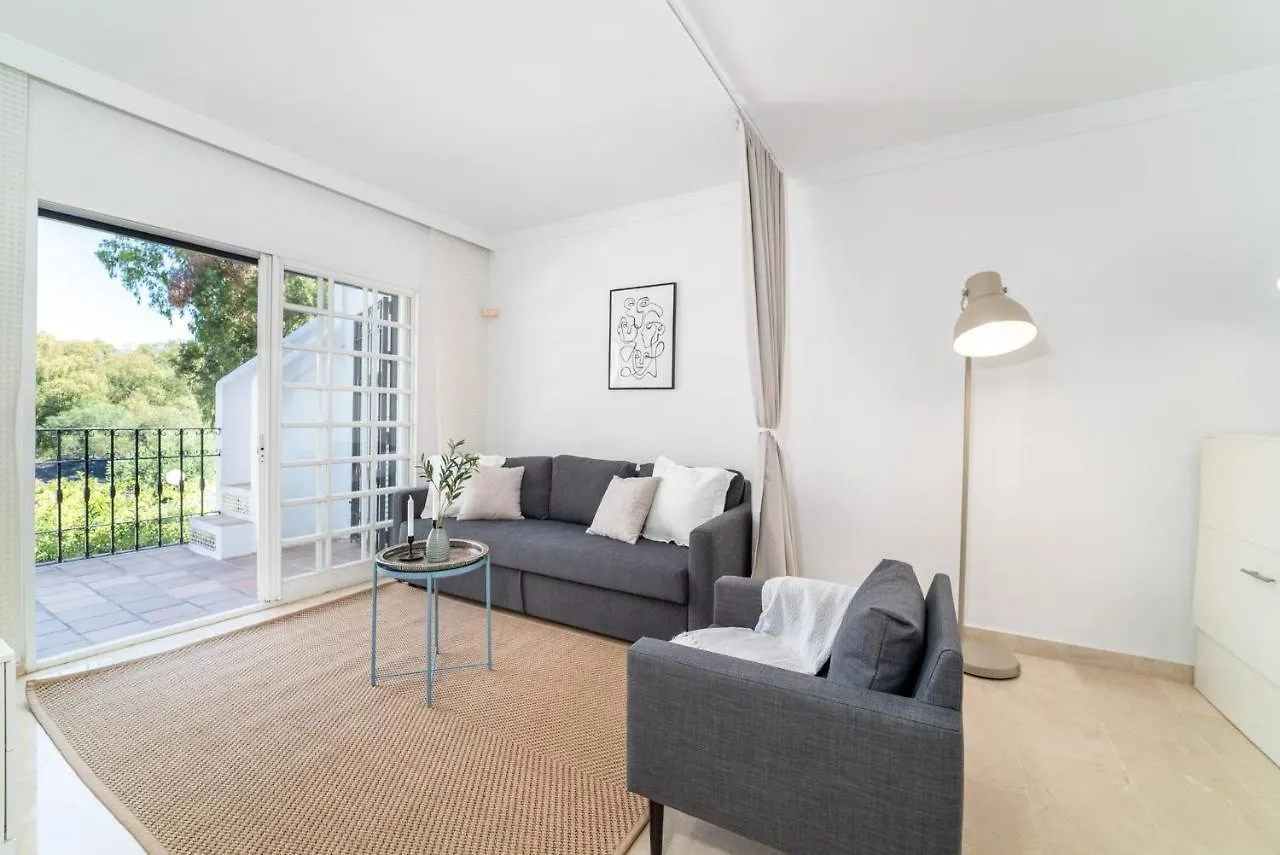 Aloha Pueblo Beautiful Apartment With Roof-Terrace Next To Aloha Golf Marbella