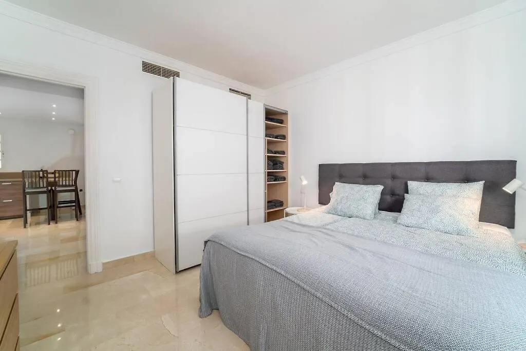 Aloha Pueblo Beautiful Apartment With Roof-Terrace Next To Aloha Golf Marbella 0*,